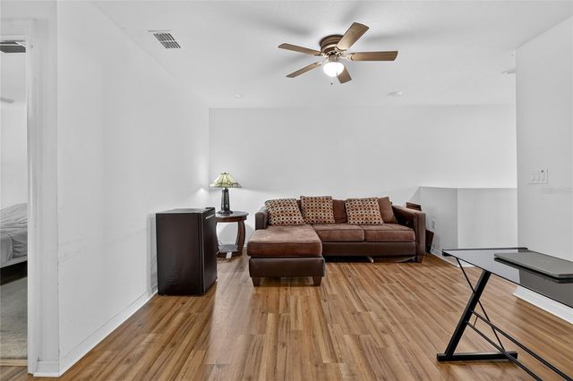3747 WOODBURY HILL LOOP, Lakeland, FL 33810