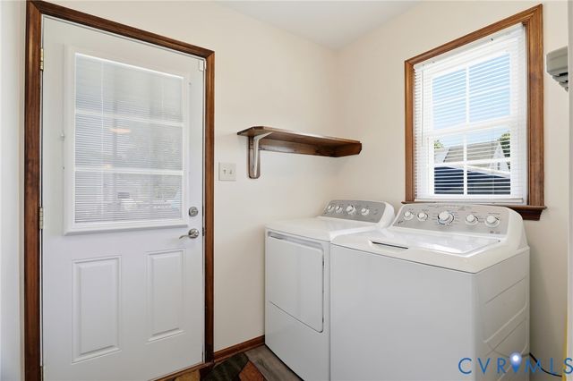 11607 Parrish Branch Cir, Midlothian, VA 23112