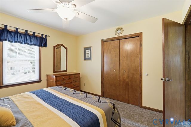 11607 Parrish Branch Cir, Midlothian, VA 23112