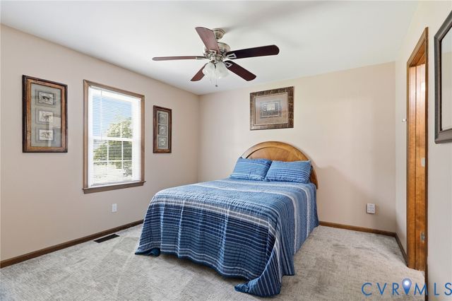 11607 Parrish Branch Cir, Midlothian, VA 23112