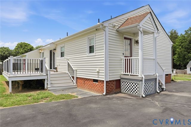 11607 Parrish Branch Cir, Midlothian, VA 23112