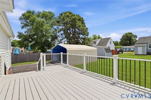 11607 Parrish Branch Cir, Midlothian, VA 23112