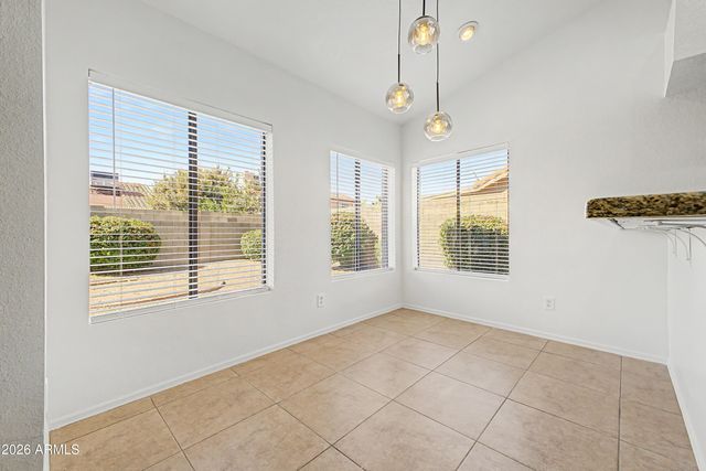 7810 W BLOOMFIELD Road, Peoria, AZ 85381