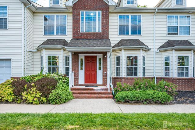 56 Forest Drive, Piscataway, NJ 08854