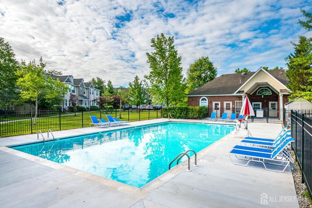 56 Forest Drive, Piscataway, NJ 08854