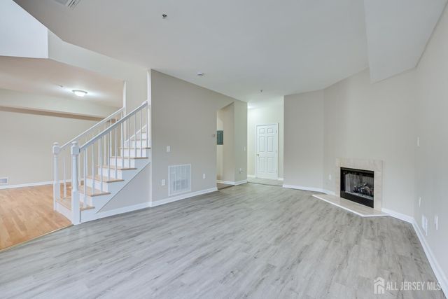 56 Forest Drive, Piscataway, NJ 08854