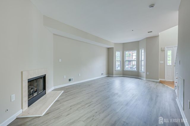 56 Forest Drive, Piscataway, NJ 08854