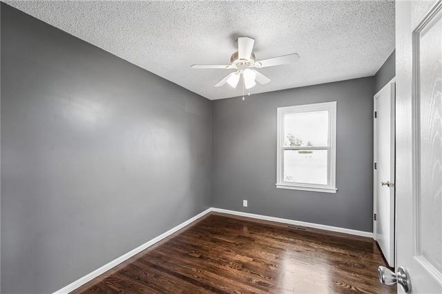 34906 E Colbern Road, Lone Jack, MO 64070