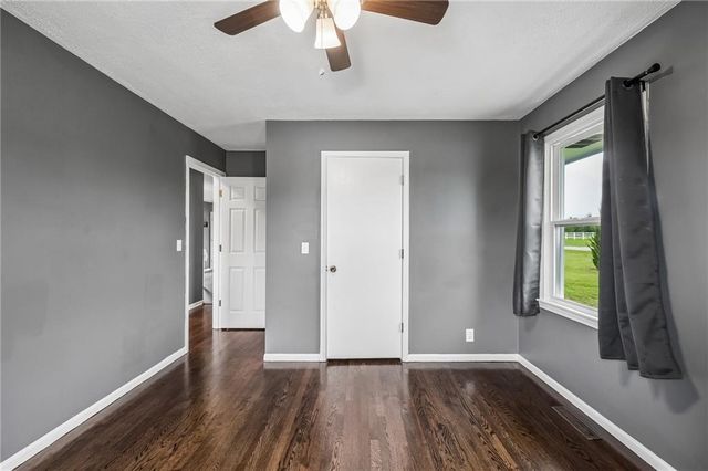 34906 E Colbern Road, Lone Jack, MO 64070
