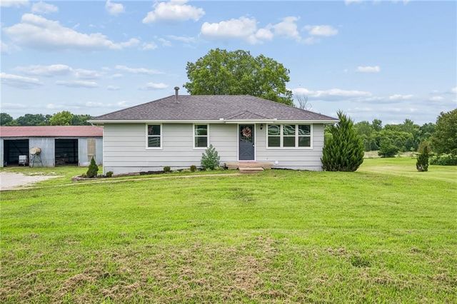 34906 E Colbern Road, Lone Jack, MO 64070
