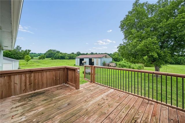 34906 E Colbern Road, Lone Jack, MO 64070