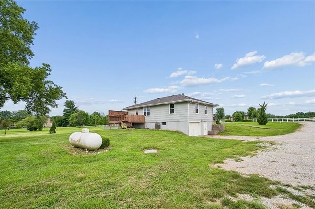 34906 E Colbern Road, Lone Jack, MO 64070
