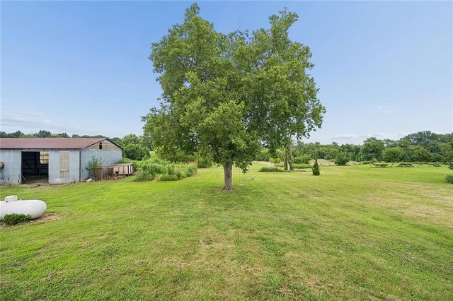 34906 E Colbern Road, Lone Jack, MO 64070