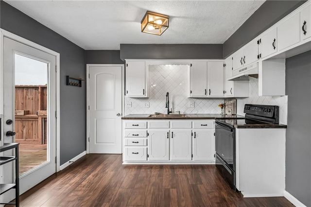 34906 E Colbern Road, Lone Jack, MO 64070