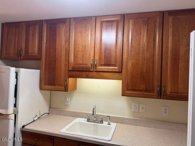 1200 Hillside Avenue APT 905, Niskayuna, NY 12309