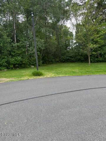 1200 Hillside Avenue APT 905, Niskayuna, NY 12309