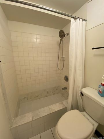 431 Nahua Street 1003, Honolulu, HI 96815