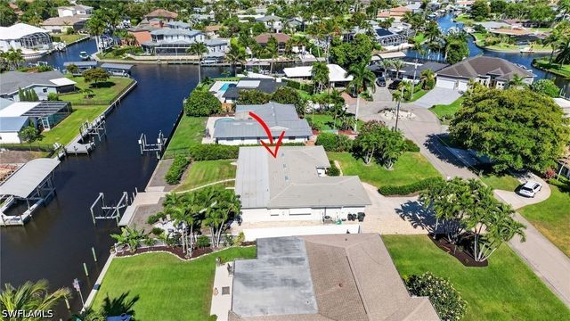397 Parkway CT, Fort Myers, FL 33919