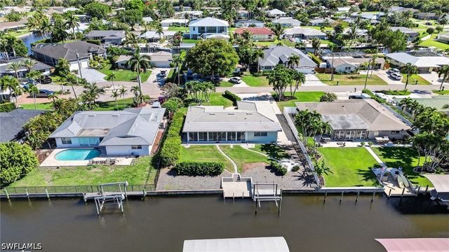 397 Parkway CT, Fort Myers, FL 33919