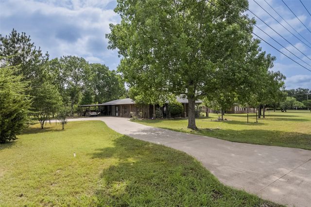 3625 Carla Court, Granbury, TX 76049