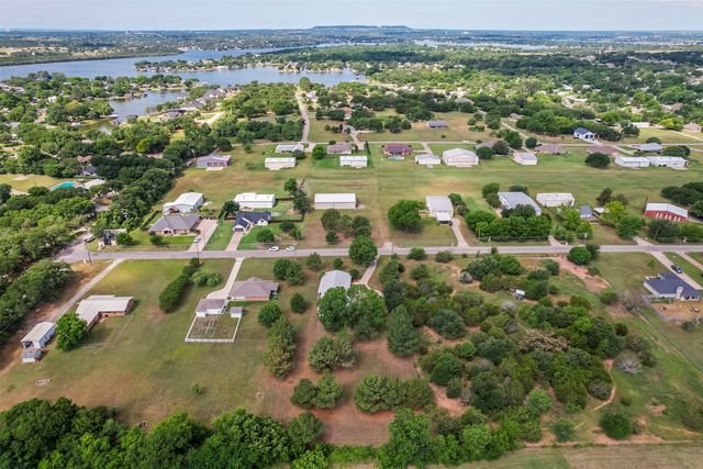 3625 Carla Court, Granbury, TX 76049