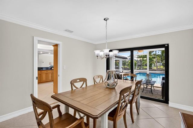 5570 NE 26th Avenue, Fort Lauderdale, FL 33308
