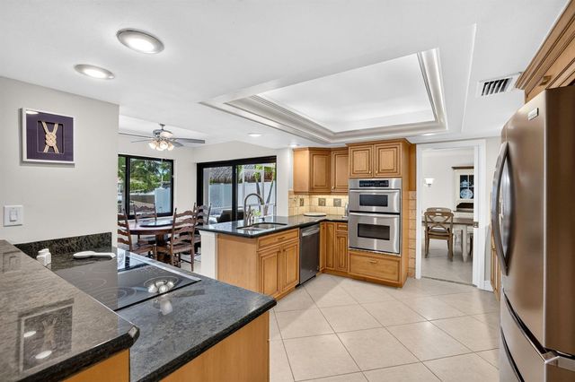 5570 NE 26th Avenue, Fort Lauderdale, FL 33308