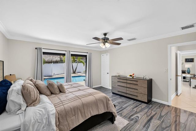 5570 NE 26th Avenue, Fort Lauderdale, FL 33308