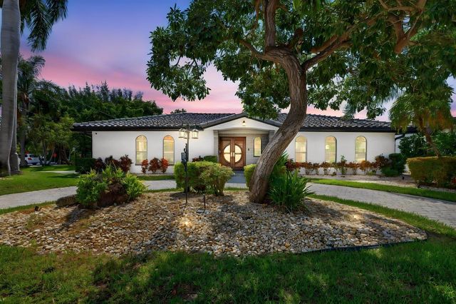 5570 NE 26th Avenue, Fort Lauderdale, FL 33308
