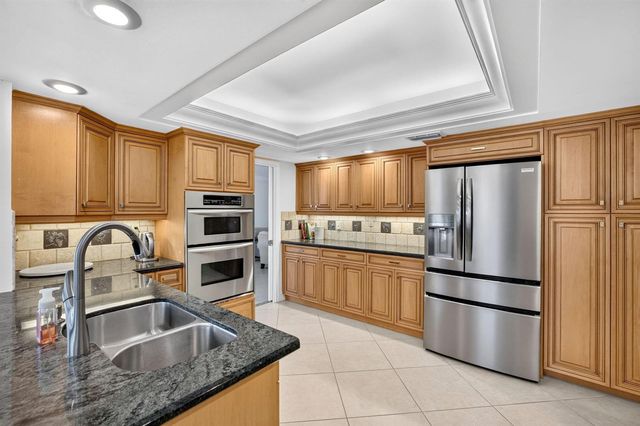 5570 NE 26th Avenue, Fort Lauderdale, FL 33308
