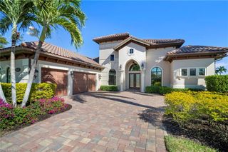 6482 Carema LN, Naples, FL 34113