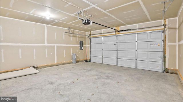 317 ANCONAS BLVD, Martinsburg, WV 25403