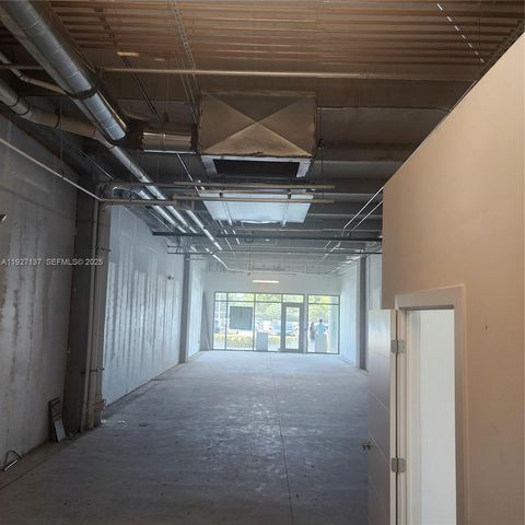 1695 NW 110th Ave 103, Sweetwater, FL 33172