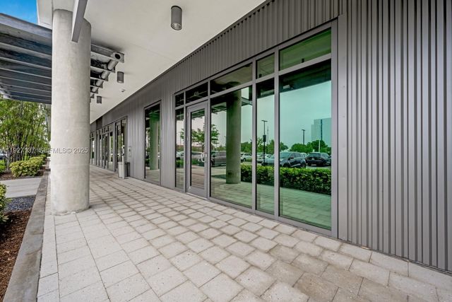 1695 NW 110th Ave 103, Sweetwater, FL 33172