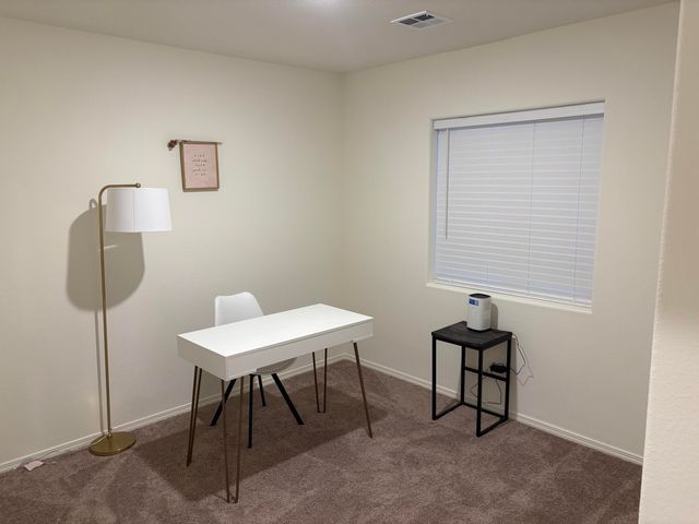 5020 Grace Street SW, Los Lunas, NM 87031