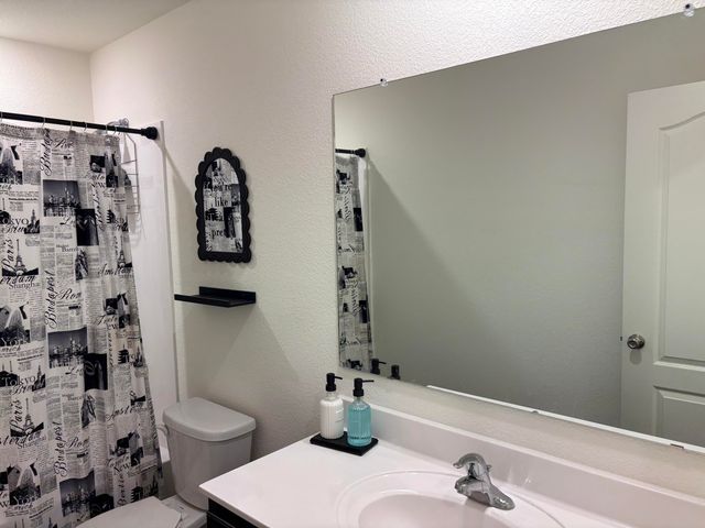5020 Grace Street SW, Los Lunas, NM 87031