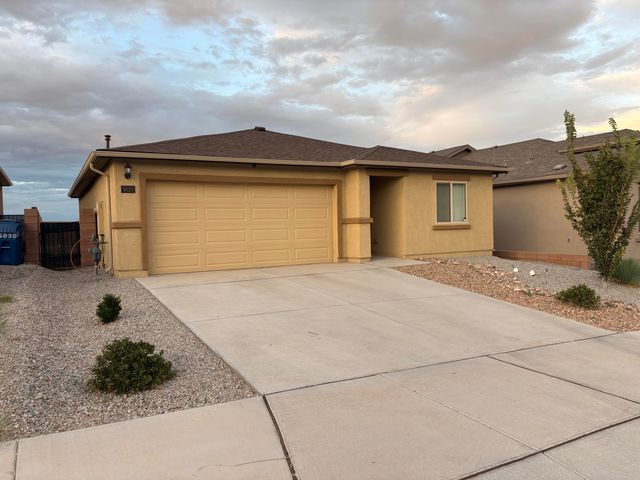 5020 Grace Street SW, Los Lunas, NM 87031