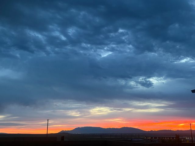 5020 Grace Street SW, Los Lunas, NM 87031