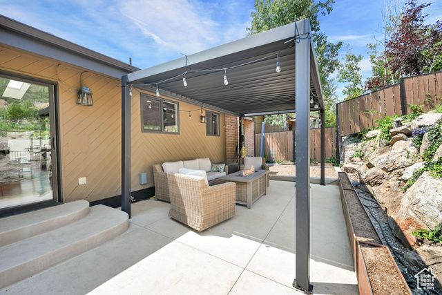 4874 CHUKAR LN, Ogden, UT 84403