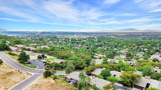 4874 CHUKAR LN, Ogden, UT 84403