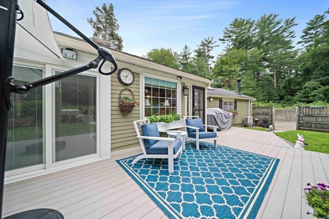 781 Ferry St, Marshfield, MA 02050