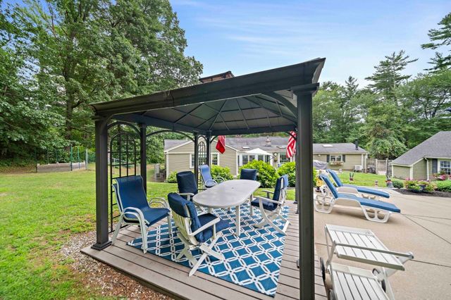 781 Ferry St, Marshfield, MA 02050
