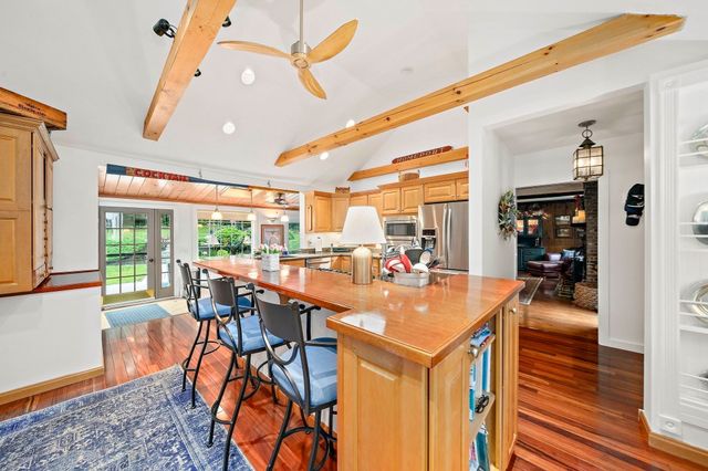 781 Ferry St, Marshfield, MA 02050