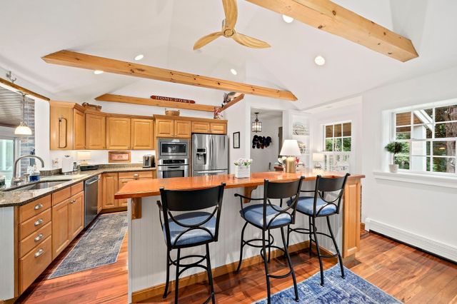 781 Ferry St, Marshfield, MA 02050