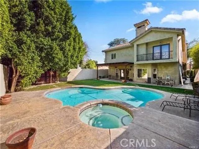14739 Hesby, Sherman Oaks, CA 91403