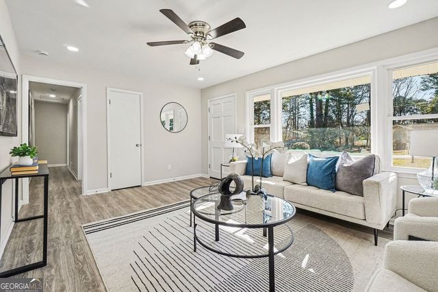61 Overbrook Drive SE, Smyrna, GA 30082