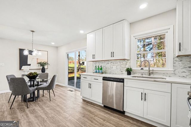 61 Overbrook Drive SE, Smyrna, GA 30082