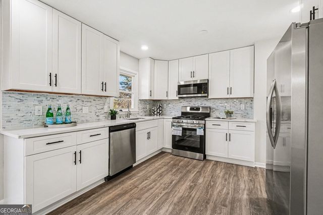 61 Overbrook Drive SE, Smyrna, GA 30082