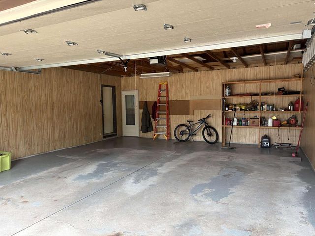 3407 N WINDWARD LANE, Appleton, WI 54911