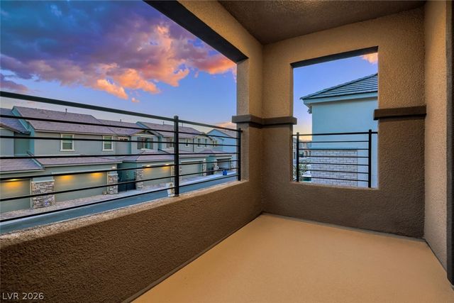143 Silver Run Lane, Las Vegas, NV 89138